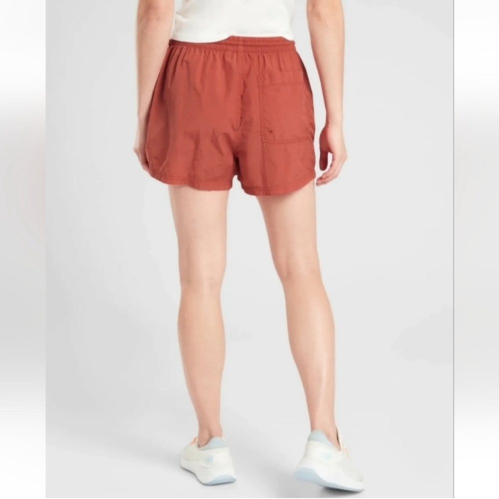 Athleta Women's Expedition Nylon Shorts - Picture 3 of 5